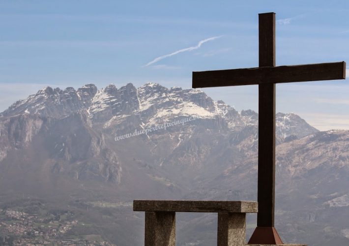 La Piana di San Tomaso: un'escursione tra massi erratici, cassotti e viste mozzafiato 16 blank