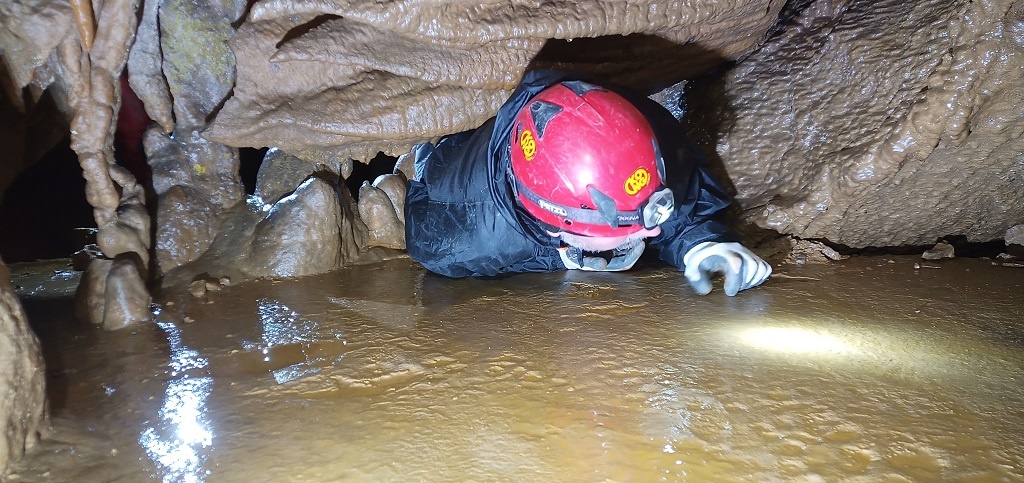 Grotta Europa Valle Imagna con bambini speleologia Grotta Europa Valle Imagna con bambini