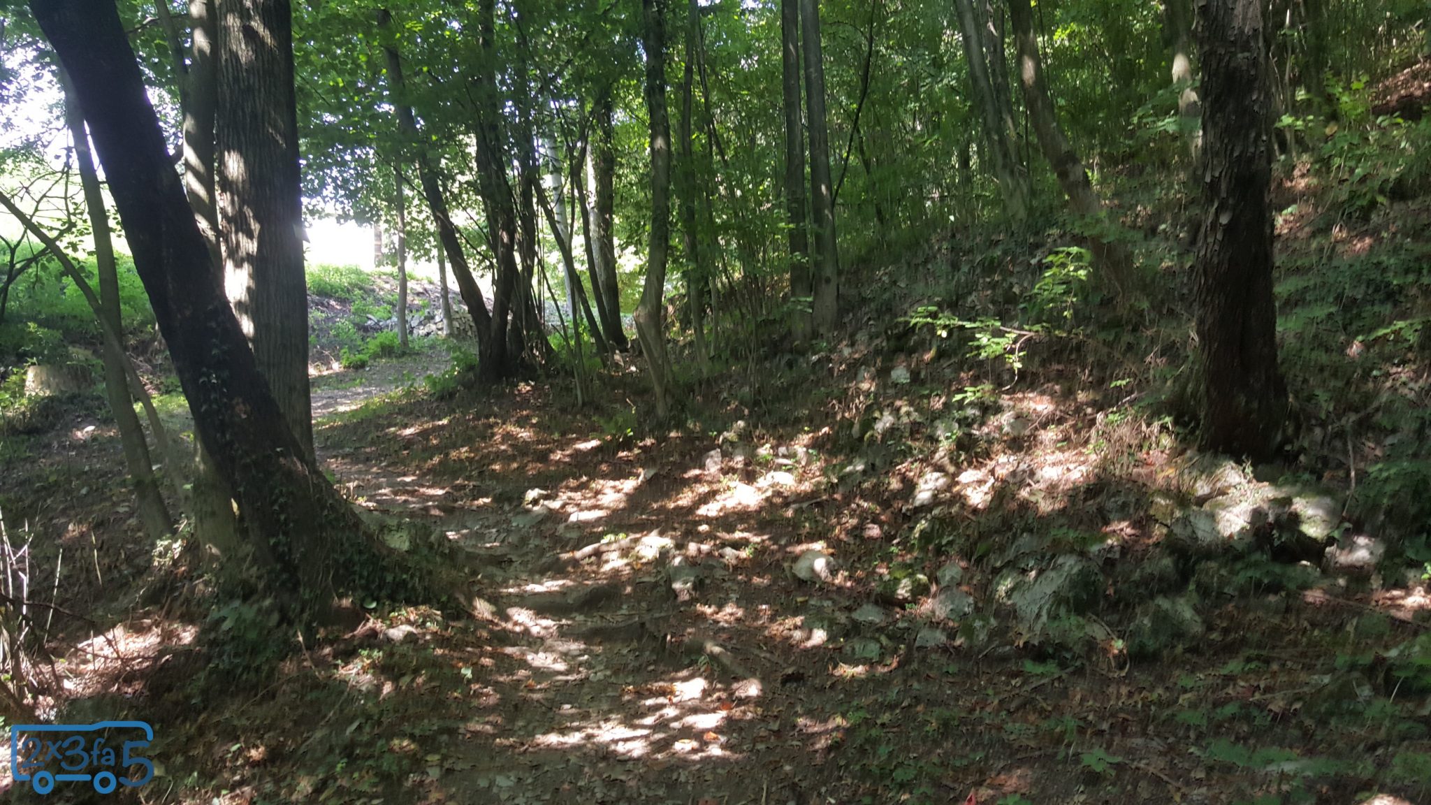 Sentiero Rifugio Camposecco Trekking di un'ora in Lombardia