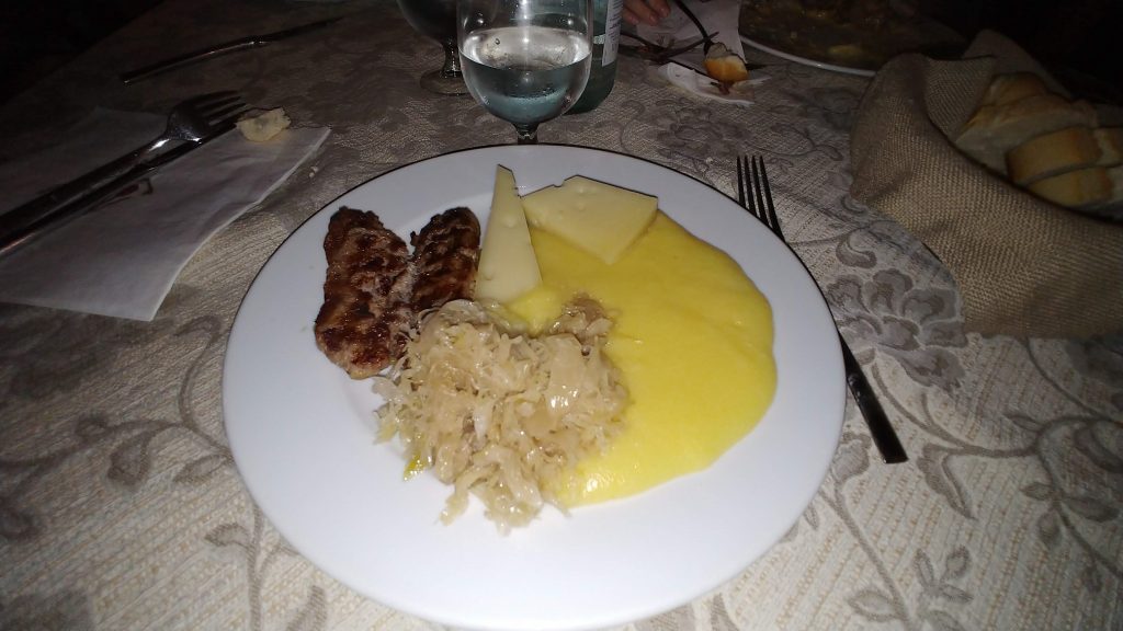 Piatto del Malgaro Agriturismo Ca' Sorda ai Pennar Altopiano di Asiago coi bambini