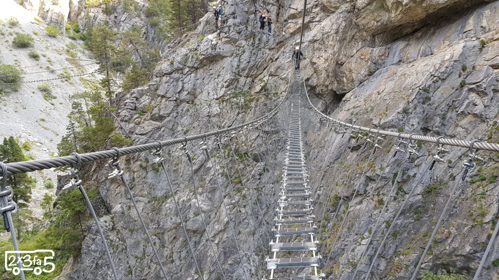 Ponte Tibetano Cesana Claviere coi bambini