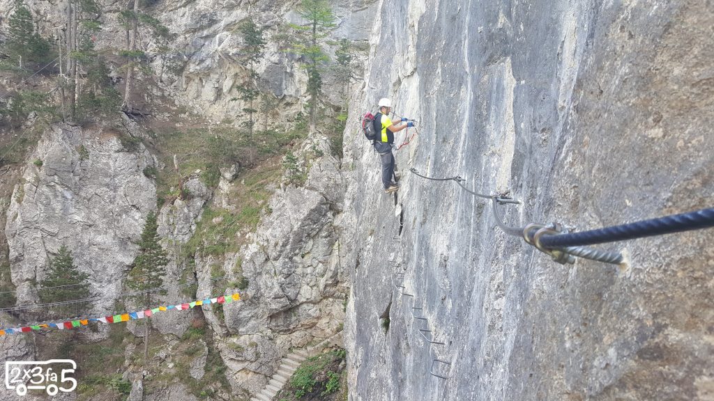 Ponte Tibetano Cesana Claviere coi bambini