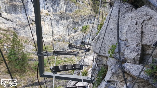 Ponte Tibetano Cesana Claviere coi bambini