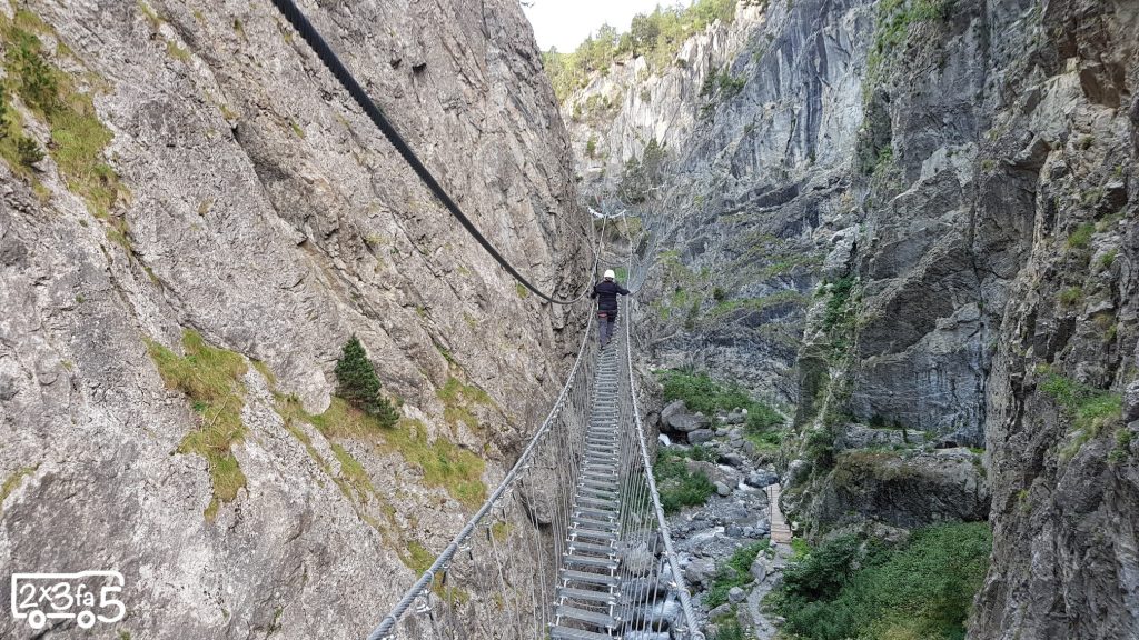 Ponte Tibetano Cesana Claviere coi bambini
