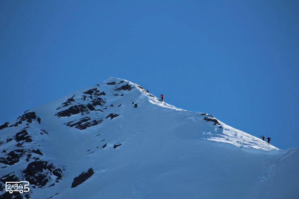 Gli accompagnatori CAI di Alpinismo Giovanile ed i bambini: una grande storia d'amore 8 Gli accompagnatori CAI di Alpinismo Giovanile ed i bambini