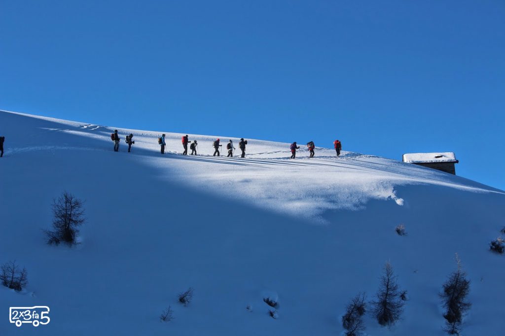 Gli accompagnatori CAI di Alpinismo Giovanile ed i bambini: una grande storia d'amore 16 Gli accompagnatori CAI di Alpinismo Giovanile ed i bambini