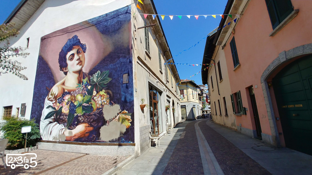 Angera Pinacoteca a cielo aperto Angera con bambini