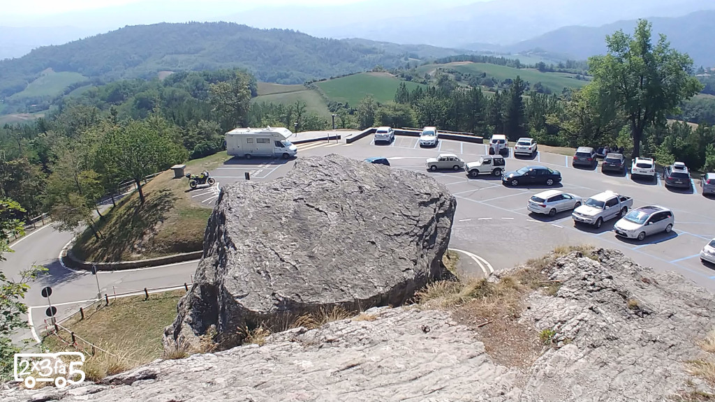 Pietra di Bismantova coi bambini. La montagna senza punta. Via ferrata e sentiero. 2 Pietra di Bismantova coi bambini