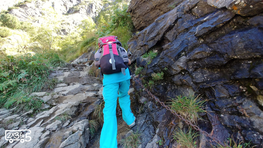 Sentiero direttissima rifugio Curò Rifugio Curò con bambini