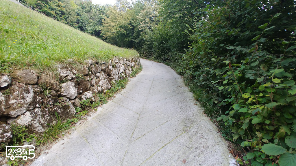 Rifugio Riva sentiero Rifugio Riva coi bambini