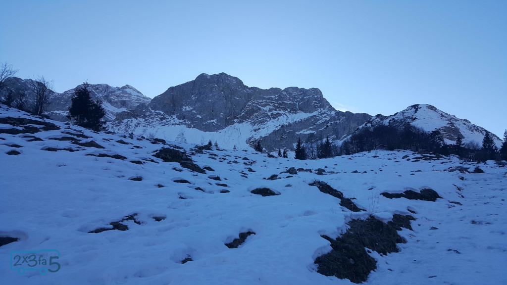 Escursioni in montagna in inverno coi bambini. Le 10 cose da sapere e i pericoli da evitare. 2 blank