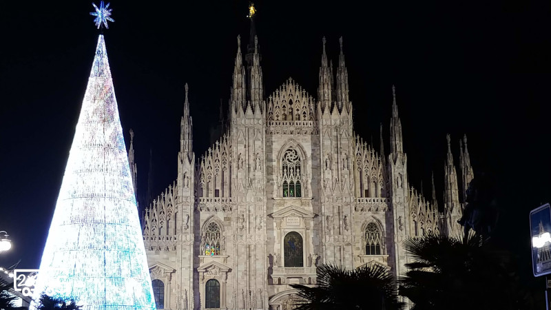 Duomo Milano Natale Albero Il Villaggio delle Meraviglie a Milano