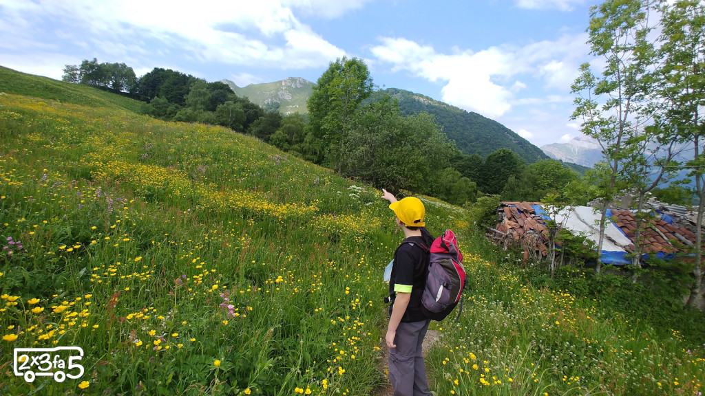 Monte due Mani con bambini