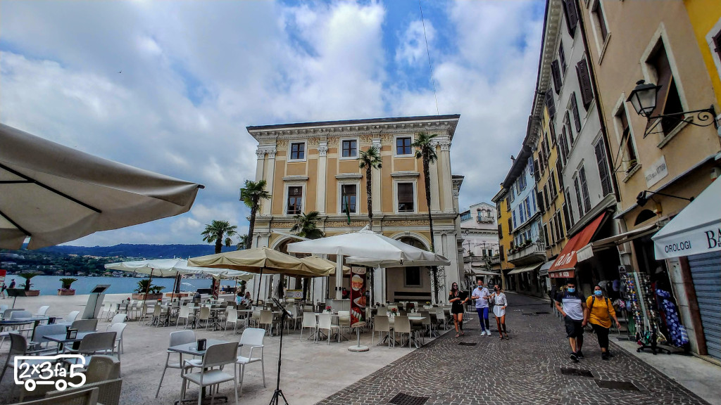 Passeggiata a Salò Camping Europa Silvella Salò