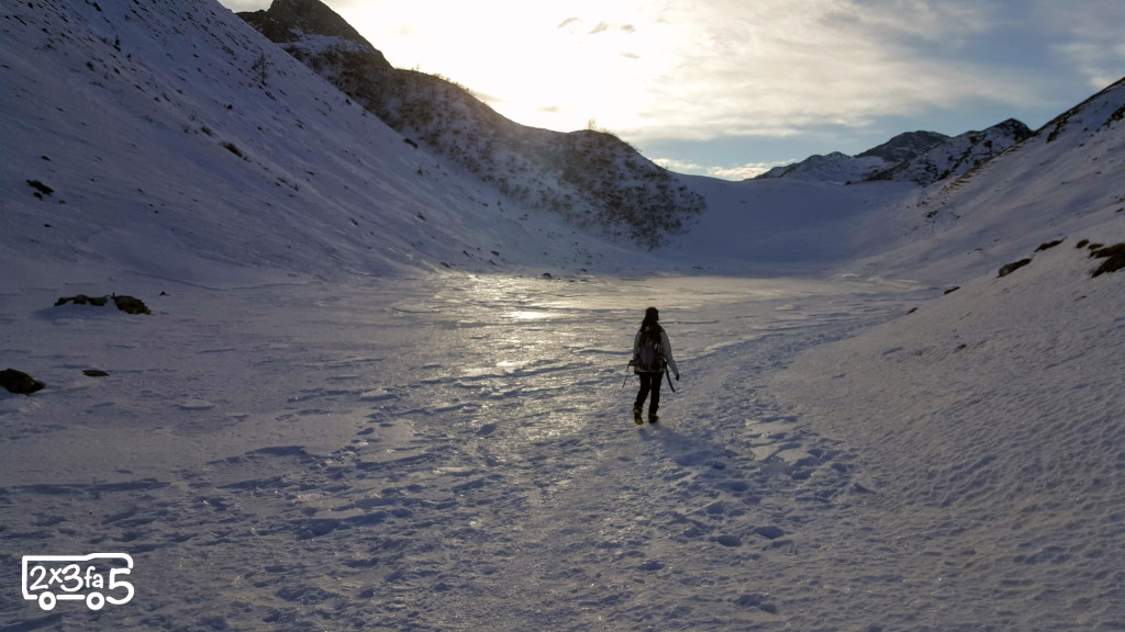 Lago Branchino inverno Trekking ad un lago alpino