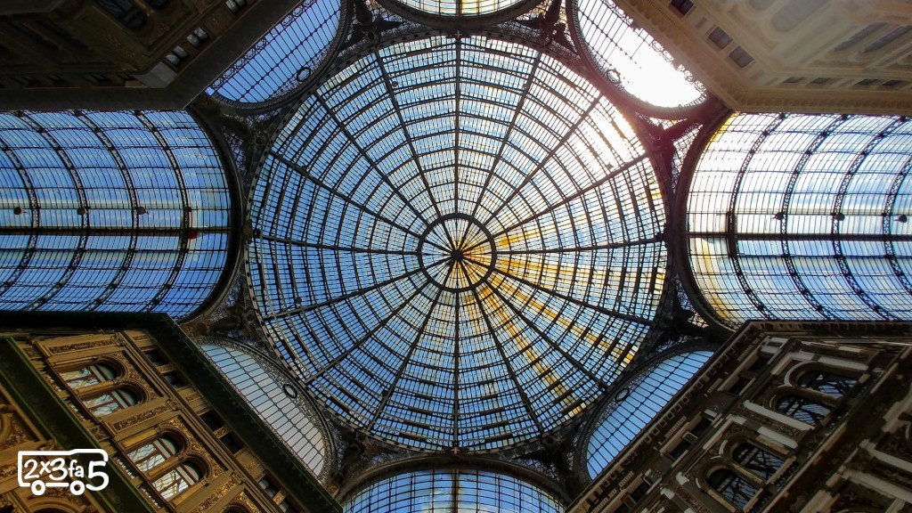 Galleria Umberto I Cosa fare a Napoli con i bambini
