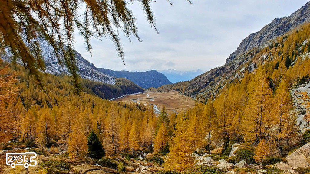 Valle di Predarossa: trekking into the wild in Lombardia 2 blank