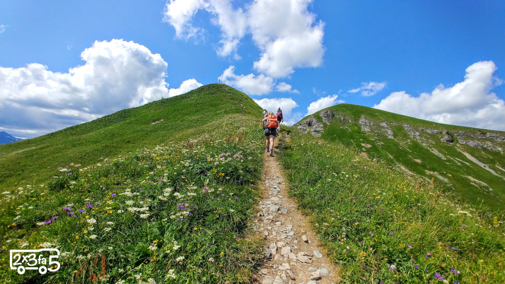 Rifugio Campione in estate con bambini. Trekking tra Val di Scalve e Valcamonica 10 blank