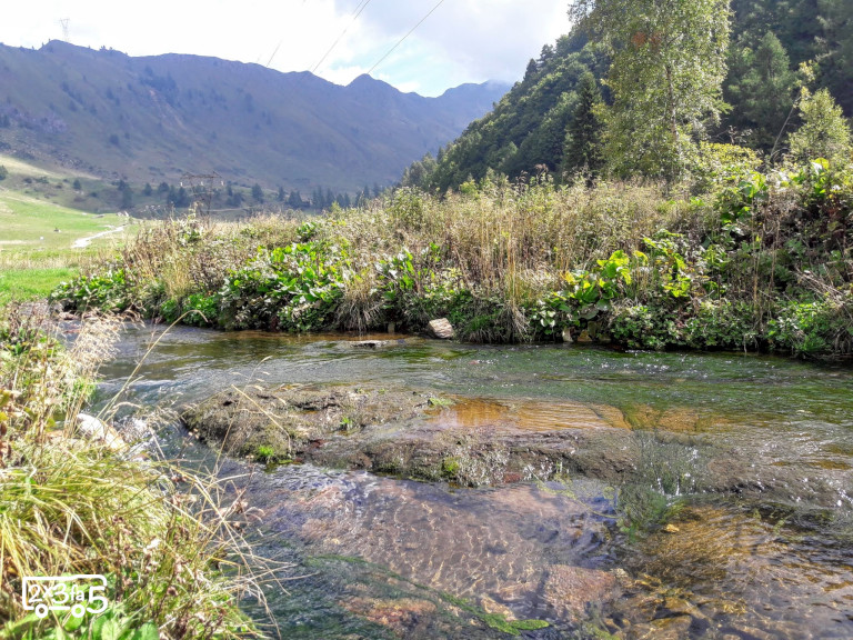 Torrente Troggia in Valbiandino Valbiandino con i bambini