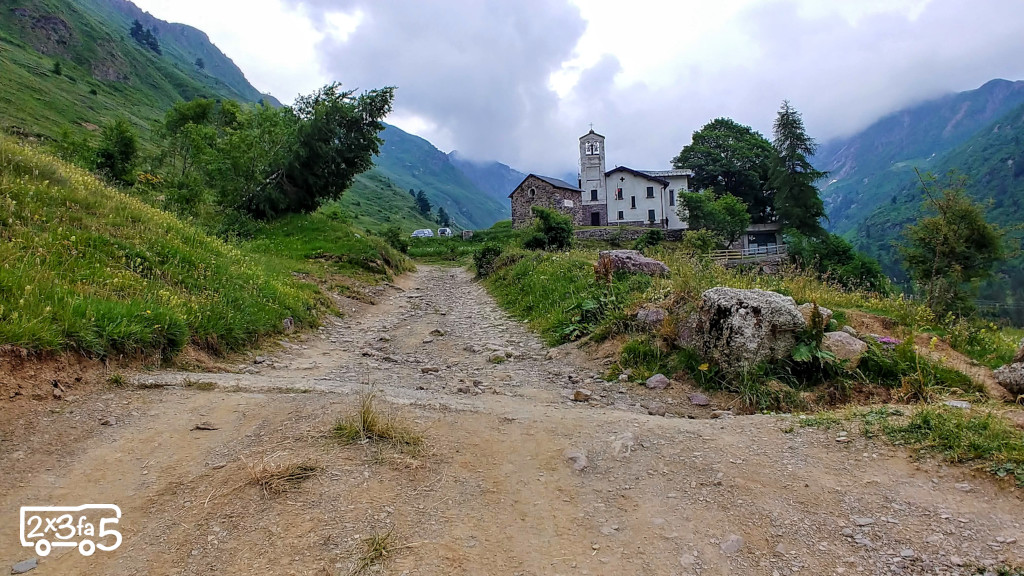 Rifugio Santa Rita in Valbiandino con bambini