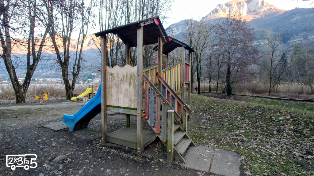 Lago di Endine in inverno