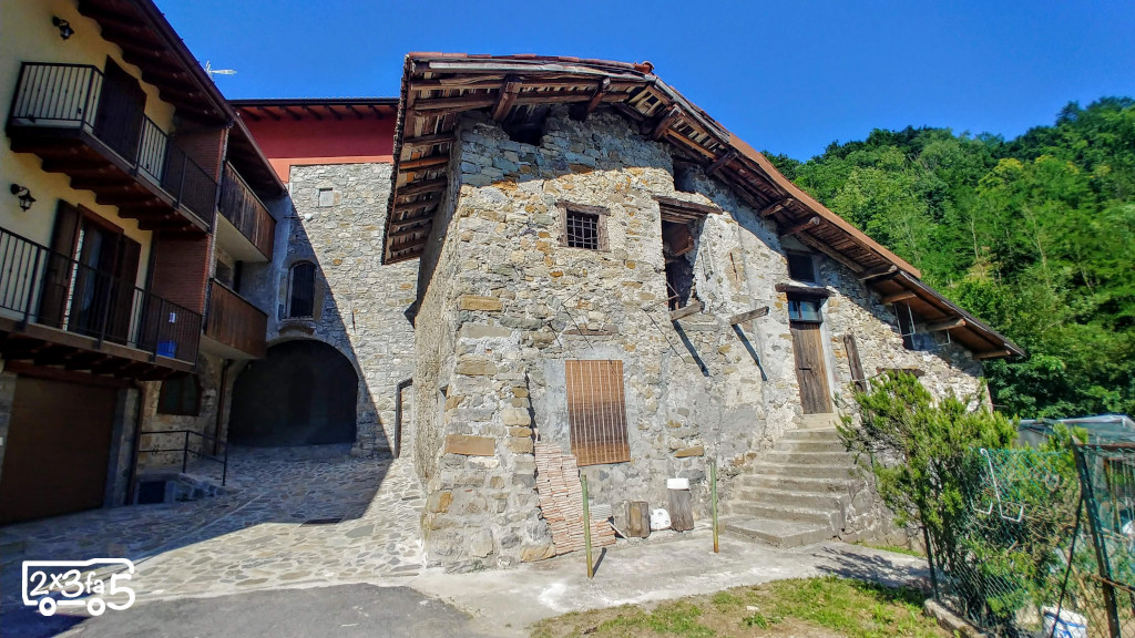 Bosco nella Brughiera San Giovanni Bianco Bosco nella Brughiera San Giovanni Bianco