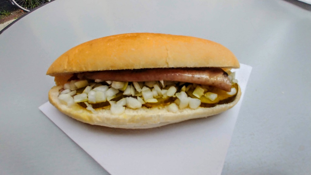 mangiare a Albert Cuyp market Amsterdam in camper